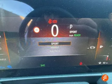 Car image 26