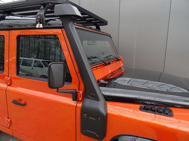 Land Rover Defender 110 2.2 90 kW image number 34