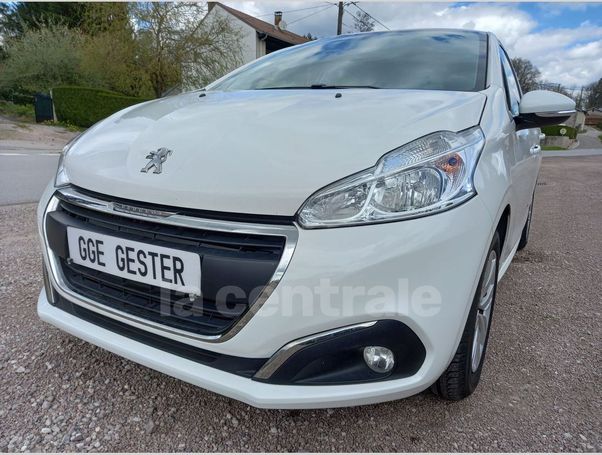 Peugeot 208 BlueHDi 100 75 kW image number 2