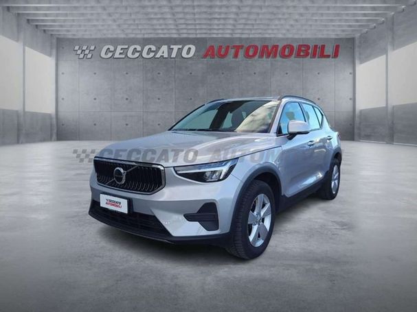 Volvo XC40 T2 Essential 95 kW image number 1