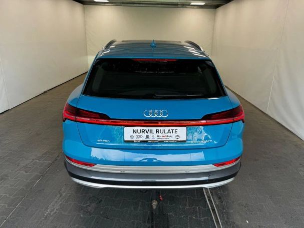 Audi e-tron 300 kW image number 25