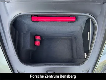 Car image 41