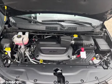 Car image 39