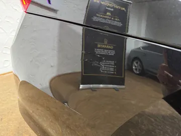 Car image 32