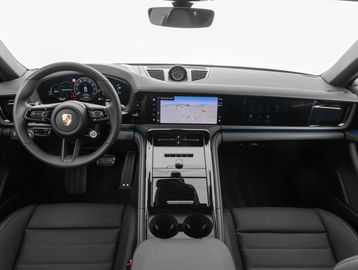 Car image 37