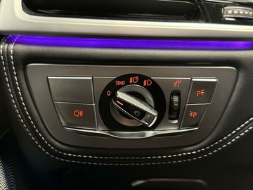 Car image 36