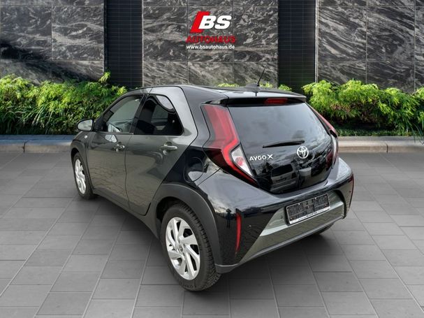 Toyota Aygo X 53 kW image number 7