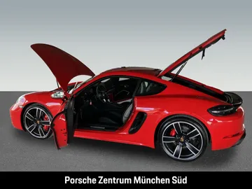 Car image 21