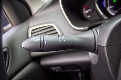 Car image 31