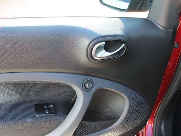 Smart ForTwo EQ 60 kW image number 21