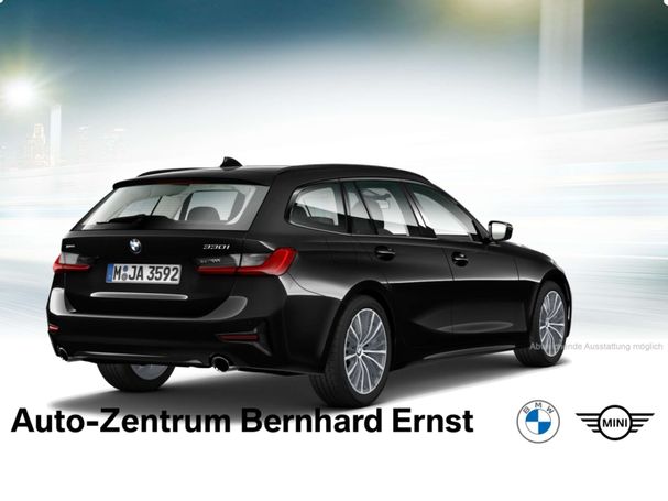 BMW 330i Touring xDrive Sport Line 190 kW image number 2