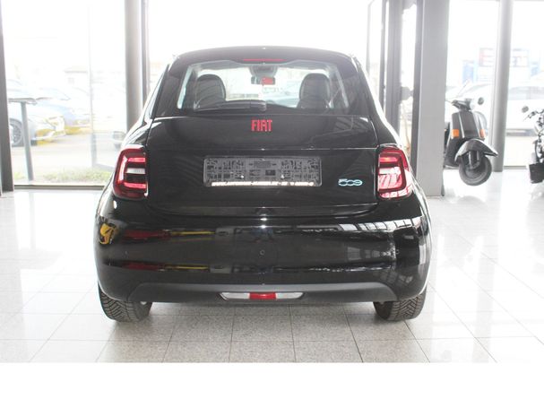 Fiat 500 e RED 70 kW image number 6