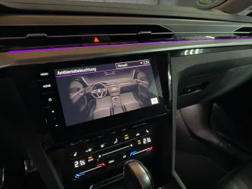 Car image 46