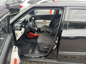 Car image 7