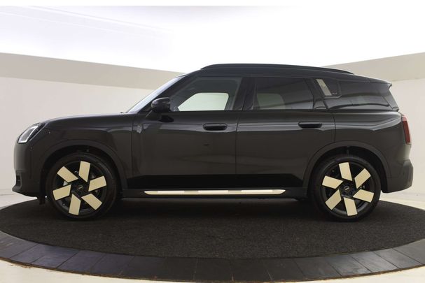 Mini Countryman S Favoured Trim ALL4 160 kW image number 3