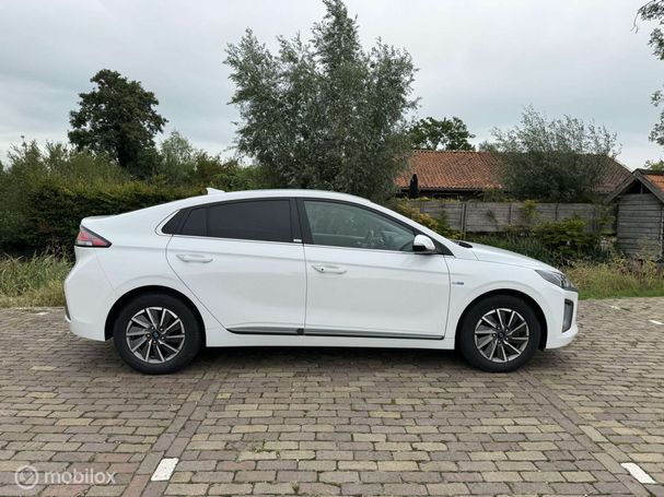 Hyundai Ioniq 38 kWh 100 kW image number 2