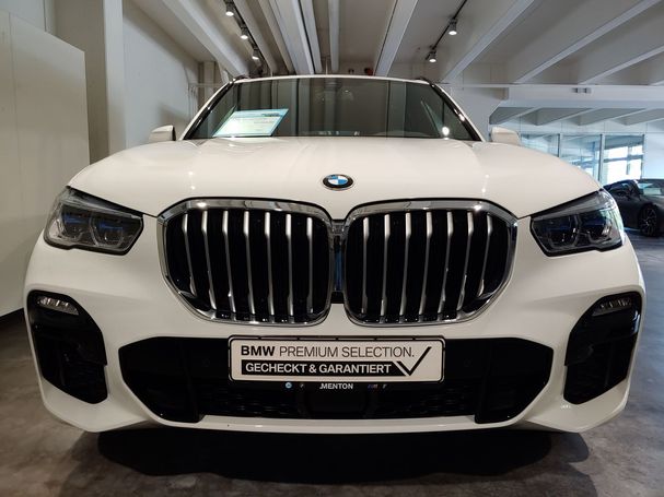 BMW X5 45e xDrive 290 kW image number 3