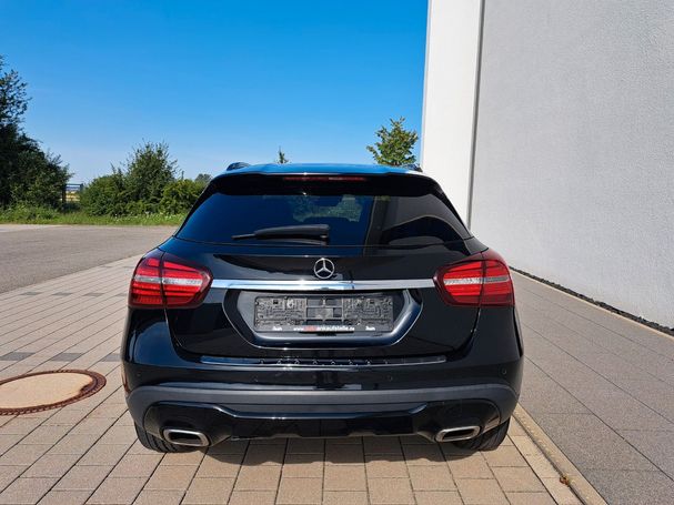 Mercedes-Benz GLA 180 90 kW image number 3