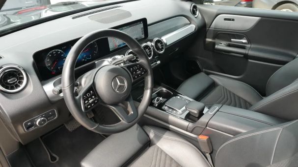 Mercedes-Benz GLB 220 d 140 kW image number 23