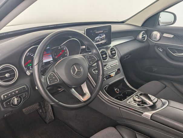 Mercedes-Benz C 350 e T 205 kW image number 14