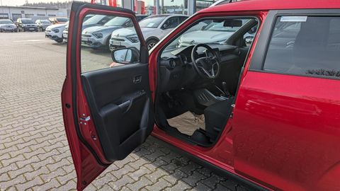 Car image 10