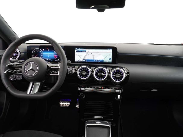 Mercedes-Benz A 180 100 kW image number 23