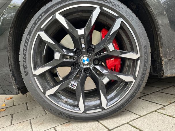 BMW 330e Touring 215 kW image number 14