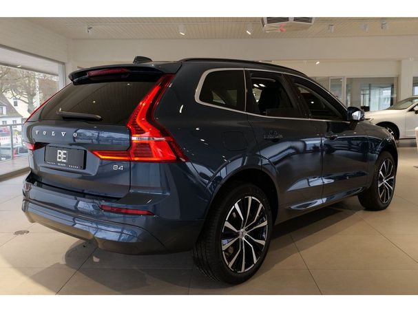 Volvo XC60 B4 Core 145 kW image number 2