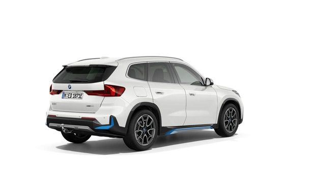 BMW iX1 xDrive30 xLine 200 kW image number 2