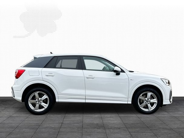 Audi Q2 35 TFSI S-line 110 kW image number 3