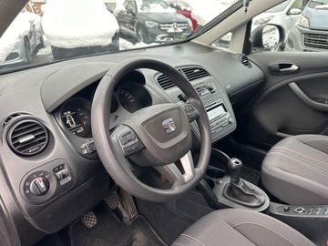 Car image 22