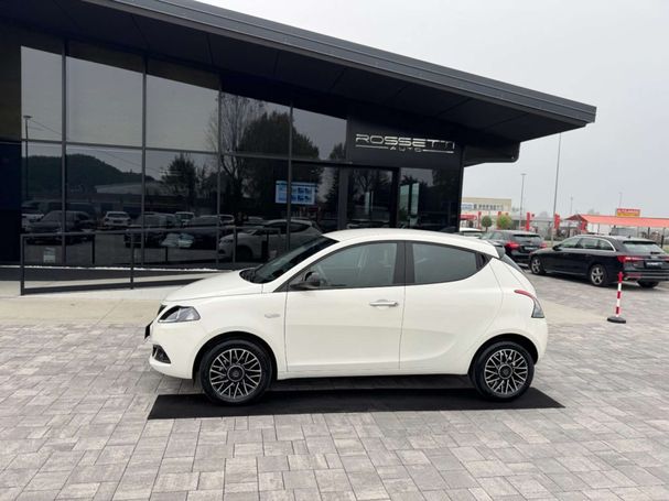 Lancia Ypsilon 51 kW image number 3