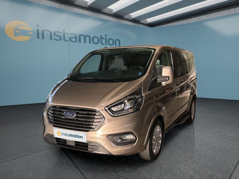 Ford Tourneo Custom 320
