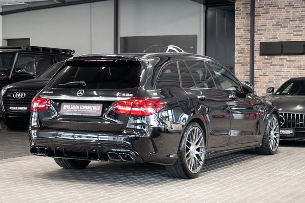 Mercedes-Benz C 63 AMG S T 375 kW image number 8