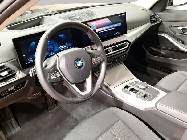 BMW 318i 115 kW image number 4