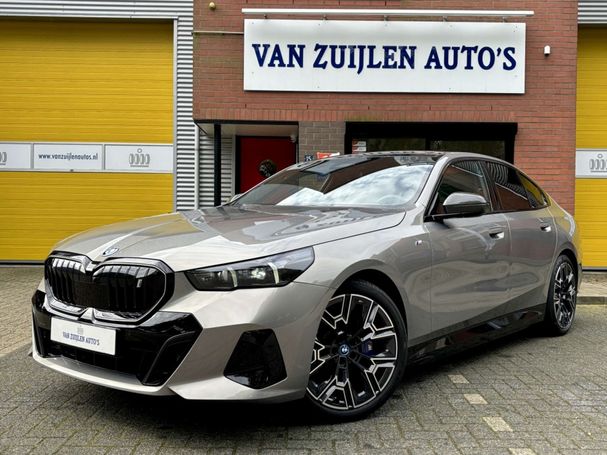 BMW i5 eDrive40 M Sport 250 kW image number 1