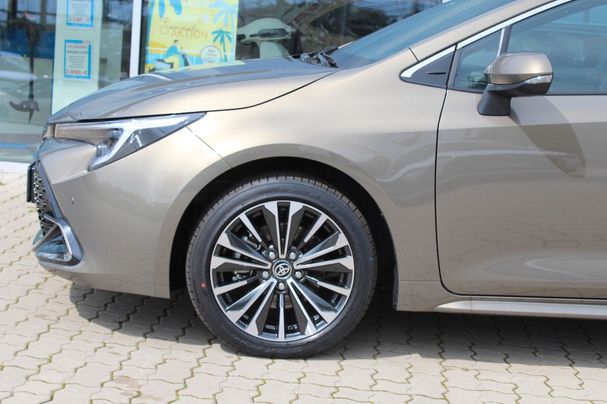 Toyota Corolla Hybrid Touring Sports 144 kW image number 4