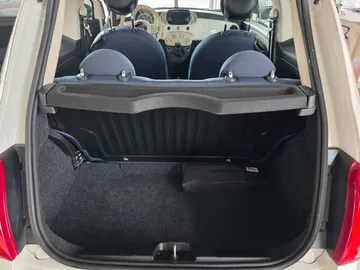 Car image 19