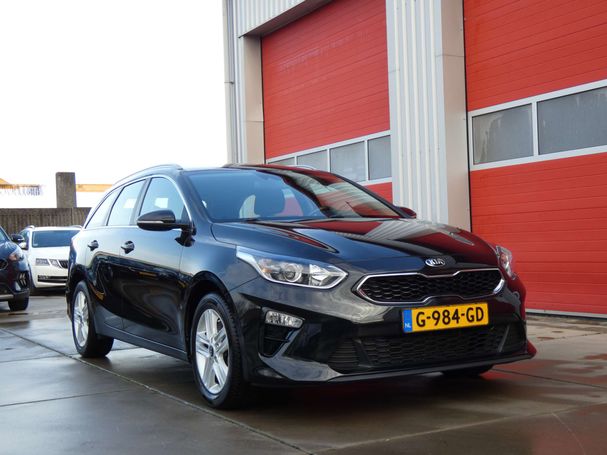 Kia Ceed T-GDI 88 kW image number 23