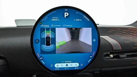 Car image 22
