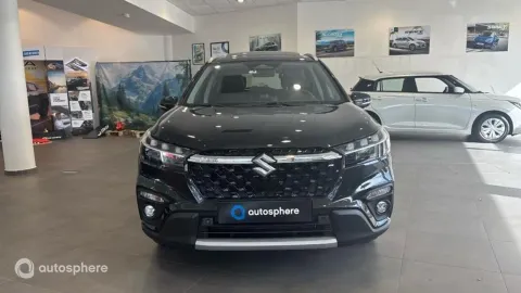 Car image 2