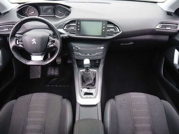 Peugeot 308 SW BlueHDi 120 Allure 88 kW image number 19