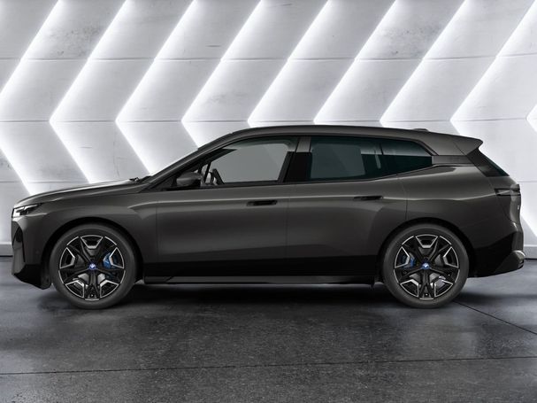 BMW iX xDrive50 385 kW image number 3