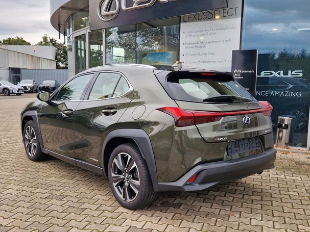 Lexus UX 250h 131 kW image number 4