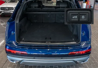 Car image 40