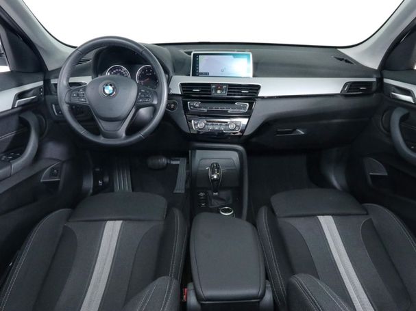 BMW X1 20i xDrive 131 kW image number 9