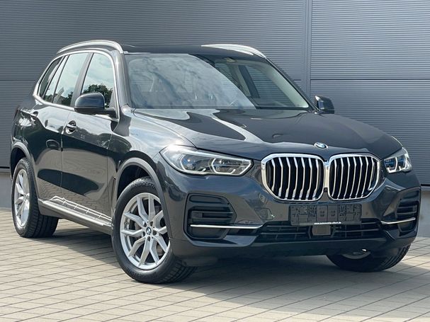 BMW X5 xDrive 210 kW image number 3