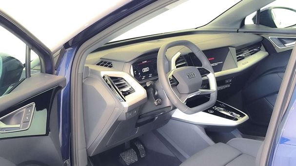 Audi Q4 40 e-tron Advanced 82 kWh 150 kW image number 13