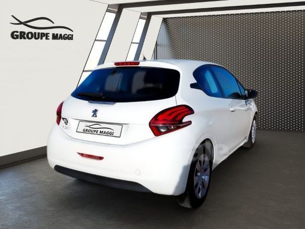 Peugeot 208 PureTech 68 Like 50 kW image number 14