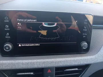 Car image 38